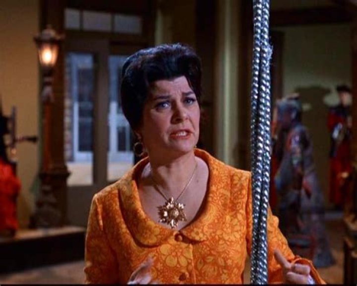 Ann Ayars Biography, Age, Height, Husband, Net Worth, Family