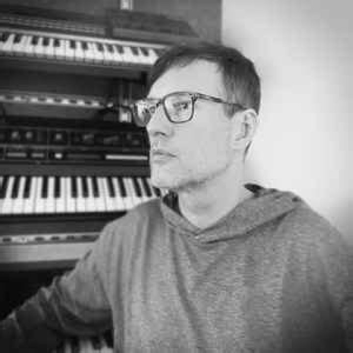 Liam Howe Biography, Age, Height, Wife, Net Worth, Family