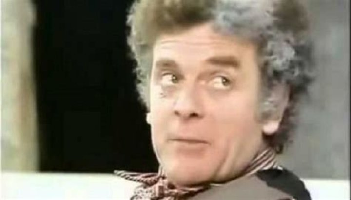 Roland Trebicka Biography, Age, Height, Wife, Net Worth, Family