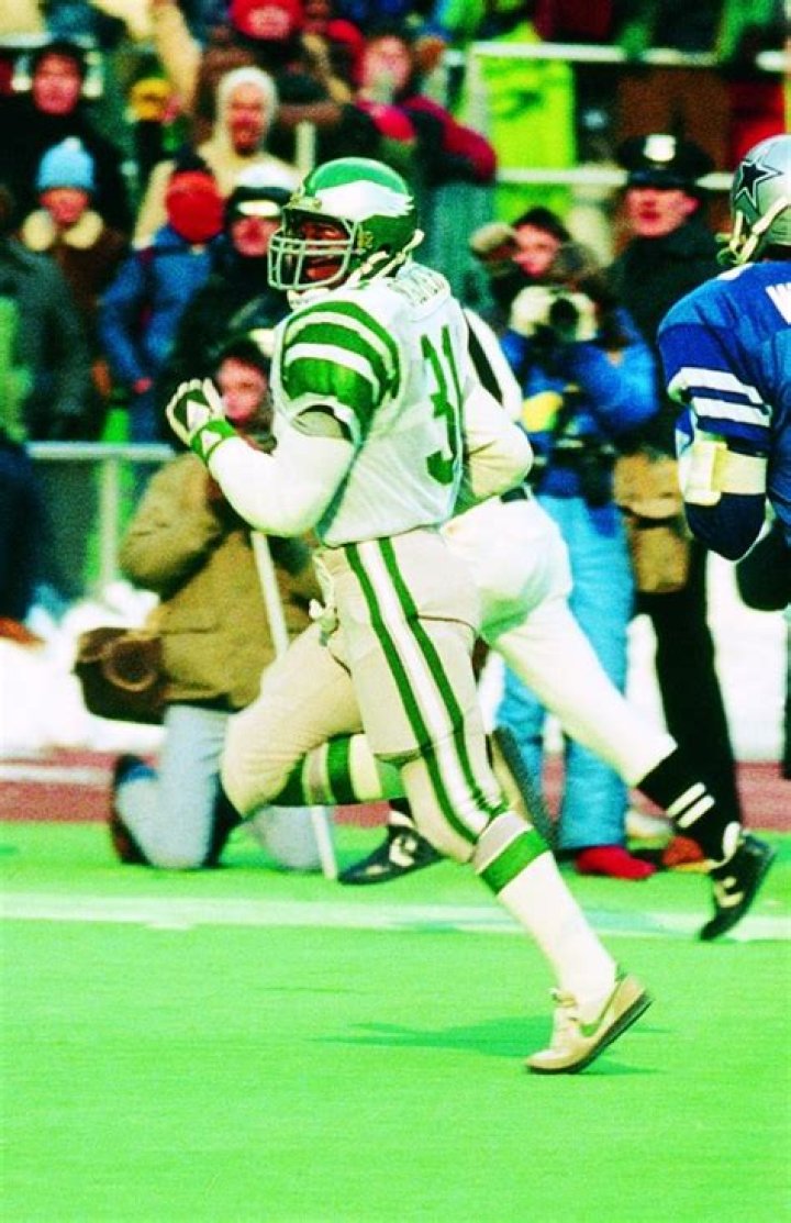 Wilbert Montgomery Biography, Age, Height, Wife, Net Worth, Family